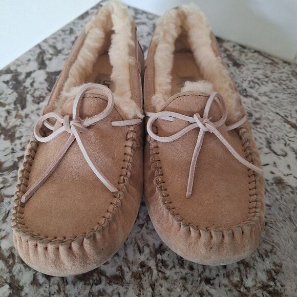 UGG Tan Suede Loafers with Cream Lining - Picture 1 of 10